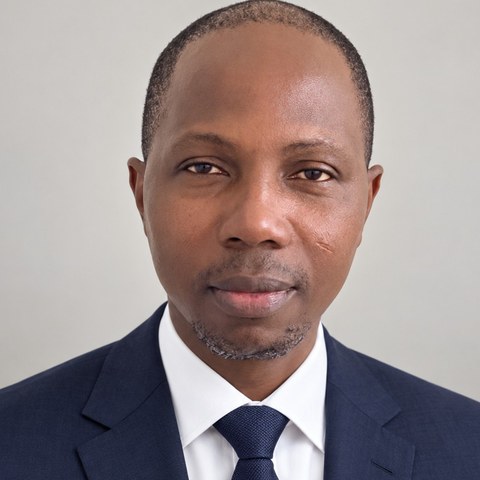 Visages de la gouvernance : M. Kodjo GATOGO, Directeur Administratif, Financier et des Moyens Généraux