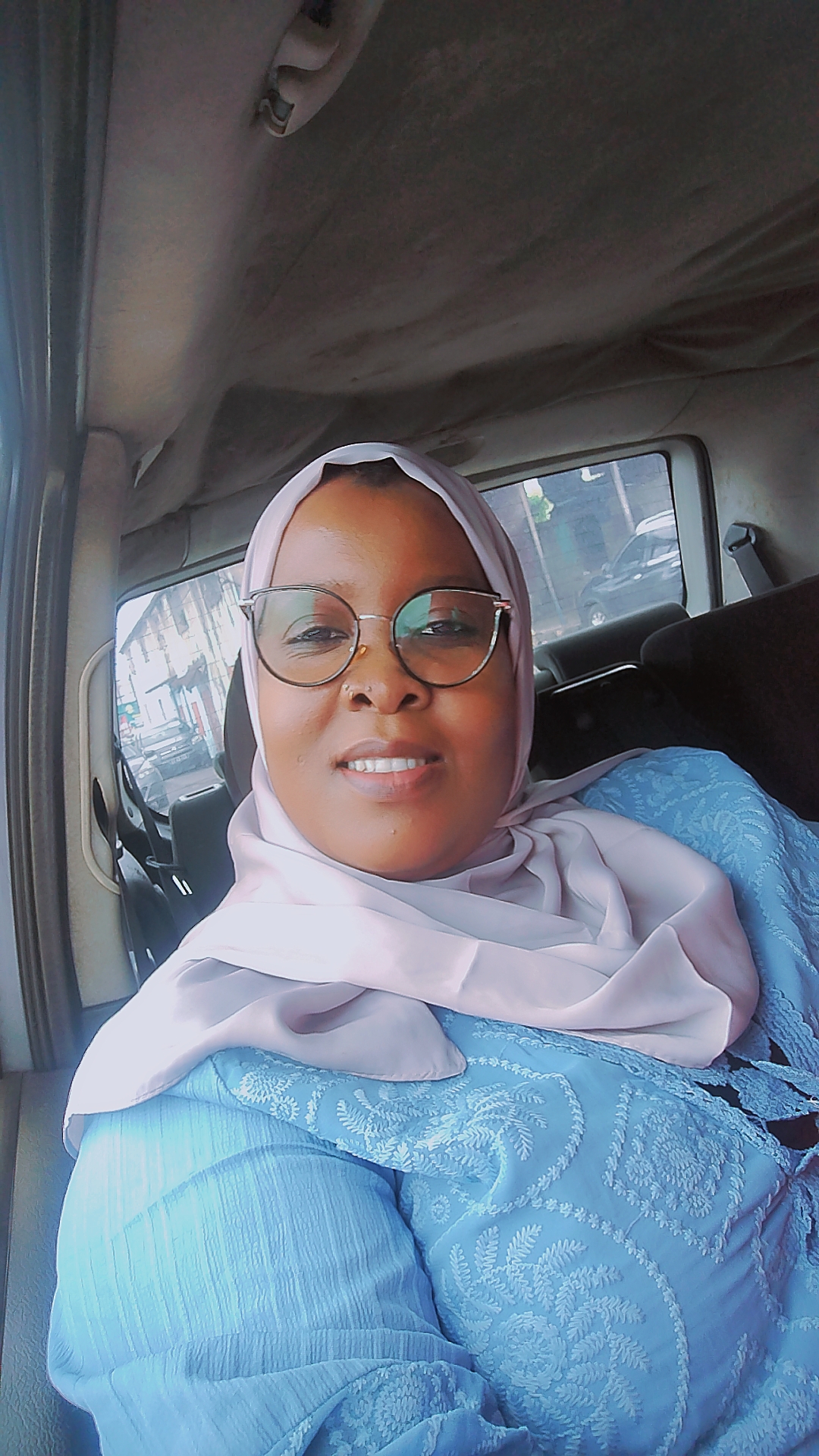 chadhouli Nabila